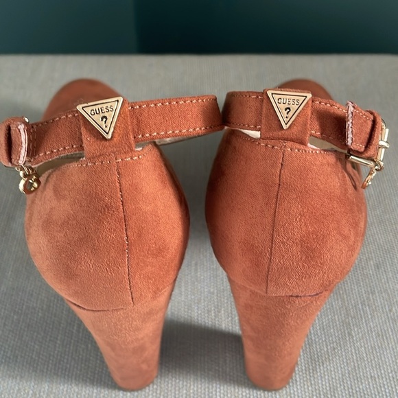 Guess Brown Platform Heels - Picture 3 of 9